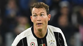 La Juventus rinnova: un anno in più per Lichtsteiner, Alex Sandro fino al 2021
