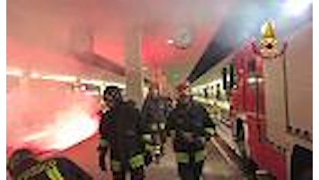 Firenze, treno in fiamme in stazione: ma è un'esercitazione