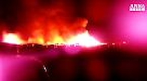 Rignano: incendio distrugge ghetto dei migranti
