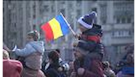 Romania: mezzo milione in piazza contro il governo