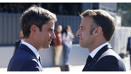 Macron accetta le dimissioni di Attal: manca il nuovo premier