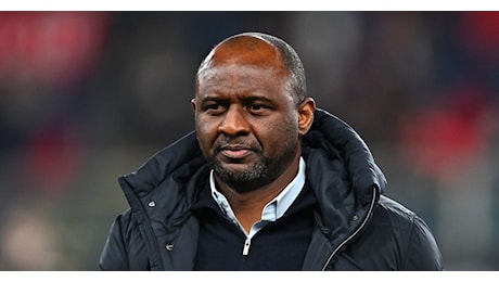 Allenatore Roma, Vieira allontana le voci: “Non ho parlato con nessun club”