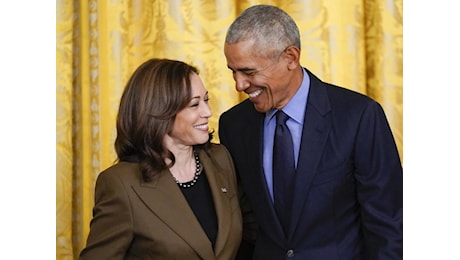 Kamala Harris benedetta da Obama. Lei: Pronta per il dibattito tv
