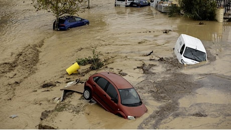 Ultim’ora Spagna: almeno 51 morti a Valencia per le inondazioni