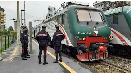 Macchinista investito e ucciso da un treno nel Reggiano: sospesa la circolazione sulla linea Milano-Bologna