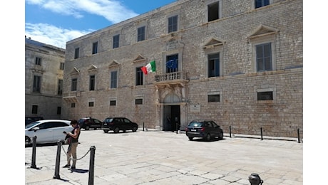 Barletta: Reati contro la fede pubblica, il patrimonio e la P.A.: 9 misure cautelari tra Bari e Bat