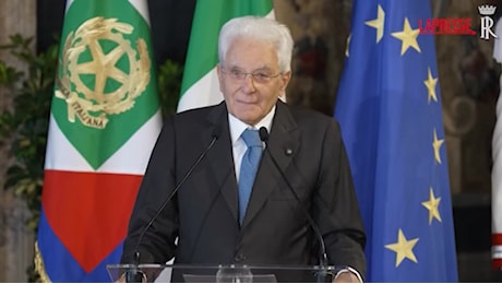 VIDEO Parigi 2024, Mattarella: Pioggia porta fortuna e ne abbiamo presa quel 26 luglio...