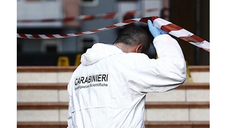 Femminicidio a Terracina, donna trovata morta in casa: fermato il marito