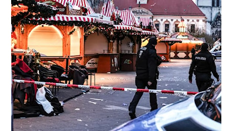 Attentato Germania, auto su folla a mercatino Natale Magdeburgo: 4 morti, 41 feriti gravi