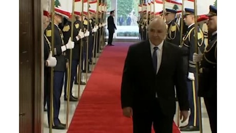 Libano, il comandante dell'esercito Joseph Aoun eletto presidente