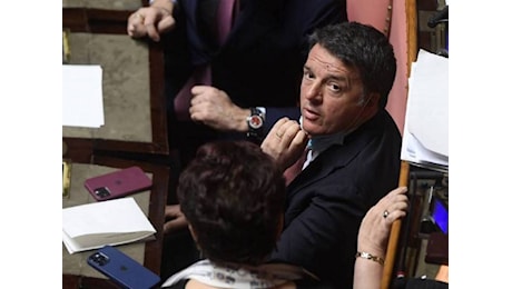 Da Renzi cambio di linea. La lettera del 100 dirigenti che invoca il congresso