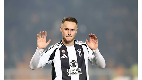 Koopemeiners esce acciaccato: sostituito in Juventus-Lecce, Tudor conferma: 'Problema al tendine'