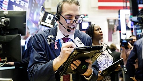 Wall Street in leggero rialzo, attesa per inflazione e trimestrali