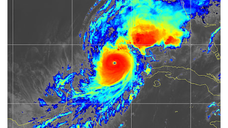 Milton, un uragano da record: dalla categoria 1 alla 5 in sole 12 ore, mai accaduto prima