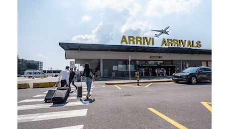 Vanno in avaria i radar di terra di Milano: ritardi e cancellazioni per i voli diretti a Malpensa e Linate