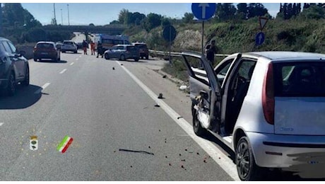 Gianni Monittola travolto e ucciso da un'auto sulla tangenziale: «Era sceso per raccogliere qualcosa»