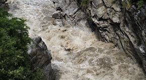 Vallemaggia, i fiumi gonfi rendono difficili le ricerche