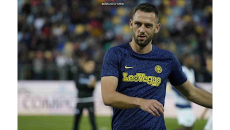 Inter, senti de Vrij: “Mi sto divertendo e mi piacerebbe restare”