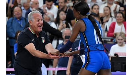 Volley, Velasco annuncia: Resto Ct dell'Italia femminile fino al 2028