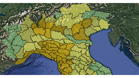 Maltempo, allerta arancione in 5 Regioni (e gialla in sedici): “Possibili rovesci intensi, fulmini, locali grandinate e forti raffiche di vento”