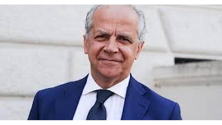 Il ministro degli Interni Matteo Piantedosi ha visitatoOroArezzo, sicurezza: «In arrivo altre forze ad Arezzo» - La Nazione Il ministro degli Interni Matteo Piantedosi ha visitatoOroArezzo, sicurezza: «In arrivo altre forze ad Arezzo» - La Nazione