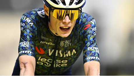 Vingegaard: Pogacar più forte oggi ma posso ancora vincere il Tour de France. Mi hanno lanciato addosso della patatine