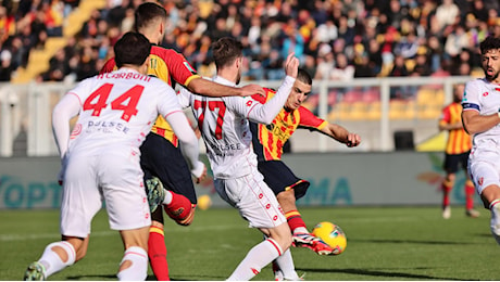 Lecce batte Monza 2-1, i salentini vincono lo scontro salvezza