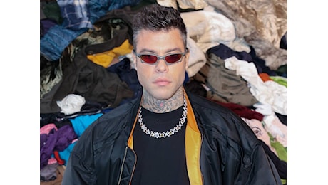 Fedez, il compleanno in sordina: il silenzio social, la separazione e l'interrogatorio saltato