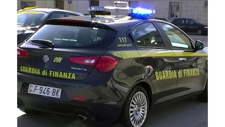 Riciclavano soldi di 'ndrangheta e camorra: due arresti e sequestri per circa due milioni di euro. Perquisizioni anche in Germania