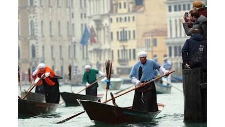 Tre italiani su quattro hanno speso troppo tra Natale e Capodanno