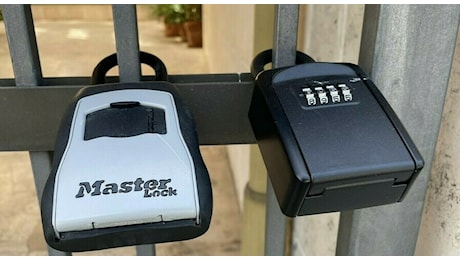 Affitti brevi, stretta sul self check-in e la keybox: l'identificazione ora va fatta di persona (e non da remoto). Ecco le nuove regole