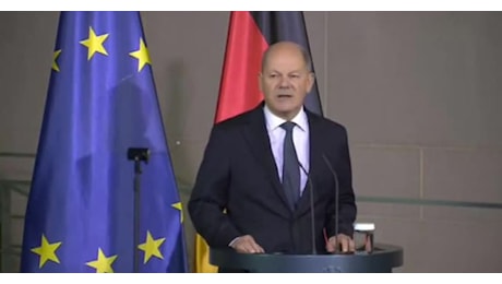 IL VIDEO. Germania, Scholz spiana la strada al voto anticipato di febbraio