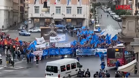 VIDEO Roma, sciopero metalmeccanici: la manifestazione in piazza Barberini