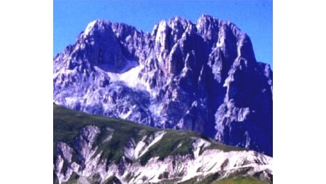 Preoccupazione per due alpinisti riminesi scivolato sul Gran Sasso