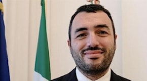 Proiettile e lettera minatoria all'assessore Alessandro Delli Noci: è stato minacciato insieme al deputato pd Claudio Stefanazzi