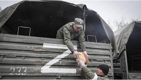 Tecnici delle forze armate nordcoreane sono arrivati nella città portuale ucraina di Mariupol