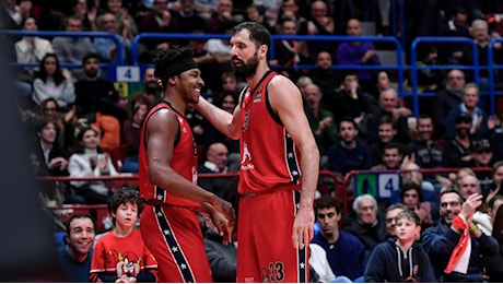 Basket, l'Olimpia Milano riparte: Mirotic e LeDay, i sorrisi di Messina. Così ha superato la crisi