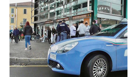 Giro di vite contro la criminalità giovanile a Bergamo: denunce per armi e droga