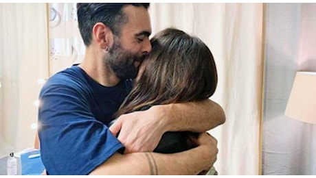 Marco Mengoni, morta la mamma Nadia Ferrari: «Una notizia che ci lascia sgomenti»