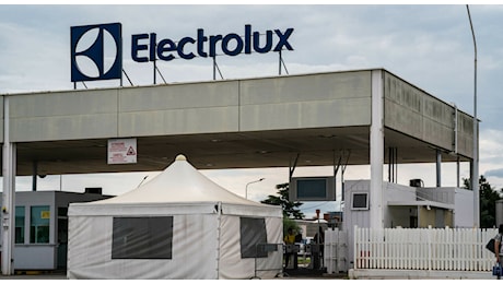 Electrolux, contratti di solidarietà per Porcia e altri 3 stabilimenti