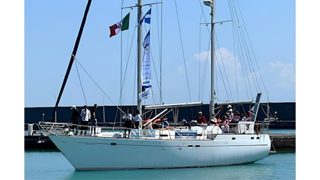 Ostia, il presidente Mattarella all'evento inaugurale della campagna 'Mare di Legalità' della Lega Navale