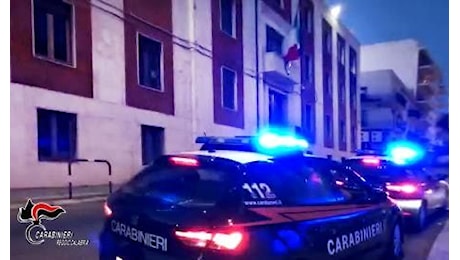 Reggio Calabria, lotta ai furti di auto, denunciato un 54enne per furti all’interno di un centro commerciale reggino