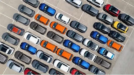 Mercato auto europeo a rilento: solo il Regno Unito traina, ma la ripresa è lontana