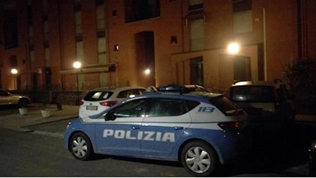 Milano, dopo la violenza le minacce al 16enne a Quarto Oggiaro: «Se parli diffondiamo il video». I 90 euro e gli audio WhatsApp