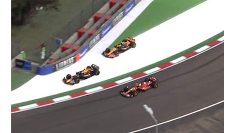 Verstappen-Norris, duello al GP Messico 2024: Max penalizzato di 20''. VIDEO