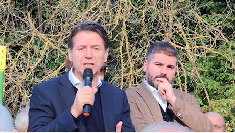 Conte a Terni, una follia un altro inceneritore. E attacca Musk: è pericoloso