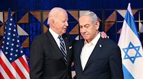 Gaza, Israele pianifica blitz a Rafah per evitare ire Usa, Netanyahu a Biden: In guerra anche soli, Onu: 100mila civili in fuga