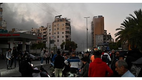 Libano, almeno 9 gli attacchi aerei su Beirut oggi