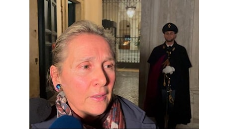 Cecilia Sala, la mamma: condizioni cella non la segnino per sempre