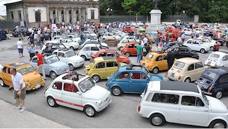 Ad Auto e Moto d’epoca 2024 si festeggiano i 40 anni di Fiat 500 Club Italia